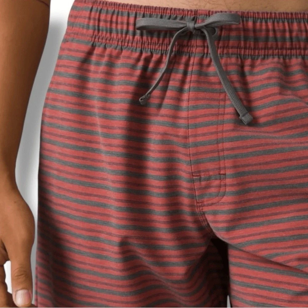 PrAna Men Medium Pull On Metric E-Waist Board Stretch 8
